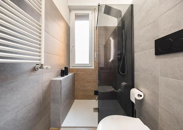 Moderno Vicino Fiera E Centro *