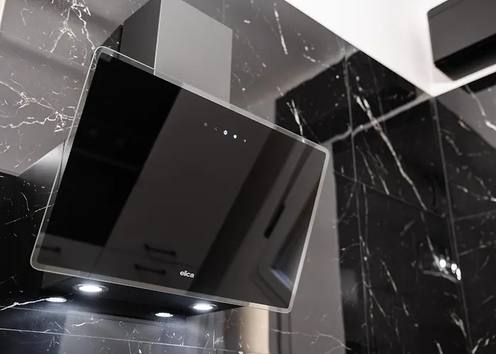 Moderno Vicino Fiera E Centro 아파트 *