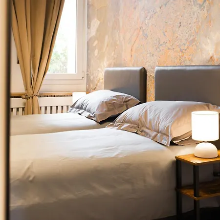 Moderno Vicino Fiera E Centro Bolonha